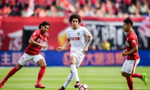 包含门兴格拉德巴赫赛前止住颓势，志在中超名次提升，气氛紧张，控场能力受关注的词条