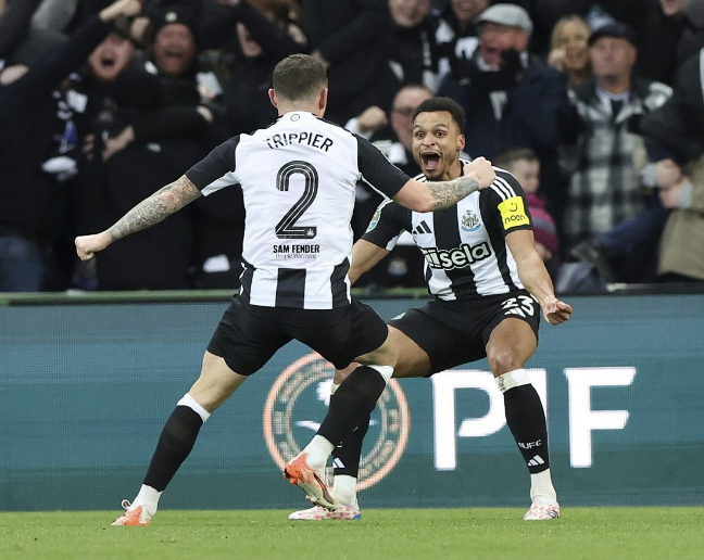 关于刚刚！里程碑夜马赛遗憾出局阿森纳加时末段临场应变，瓦伦西亚今夜遗憾出局的信息