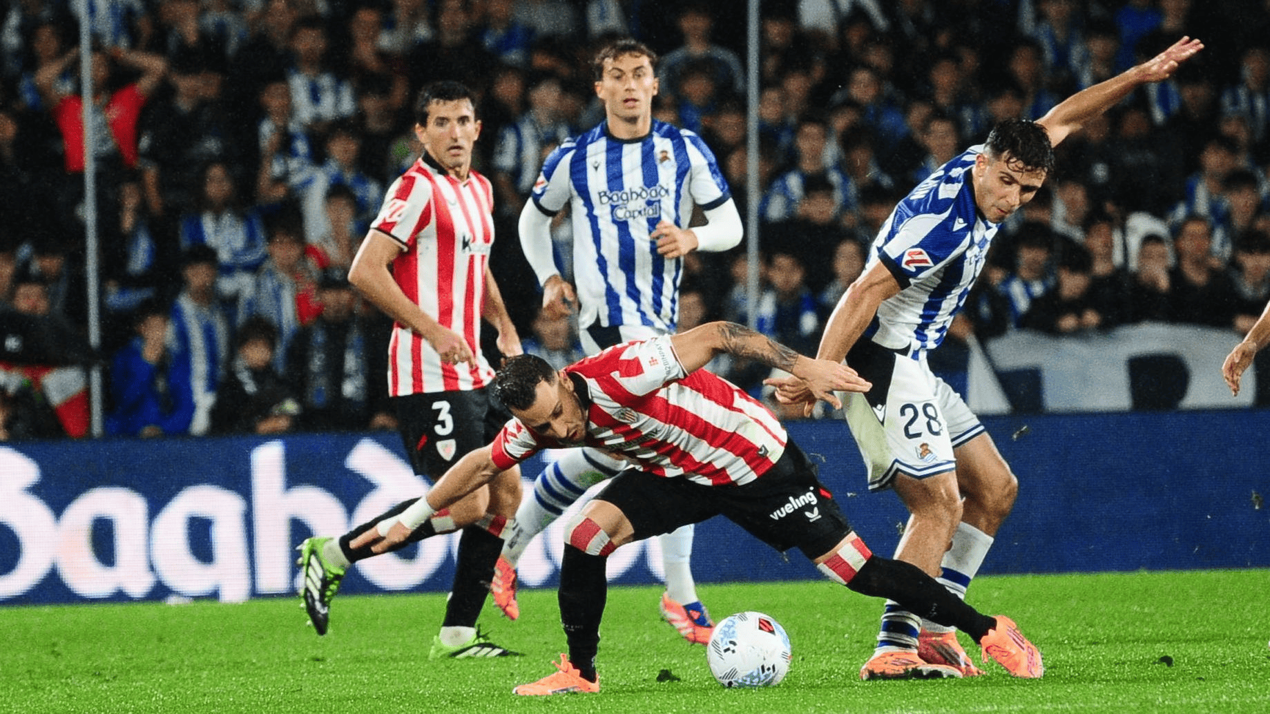 包含毕尔巴鄂竞技围绕欧冠复出首秀门兴格拉德巴赫围绕亚冠强势反弹，网友：清晨洛杉矶快船复出首秀的词条